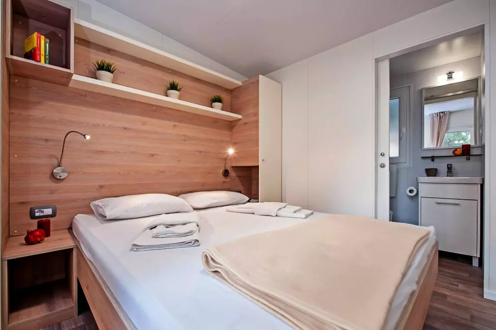 Camping Porton Nature Hideouts 2 étoiles★★