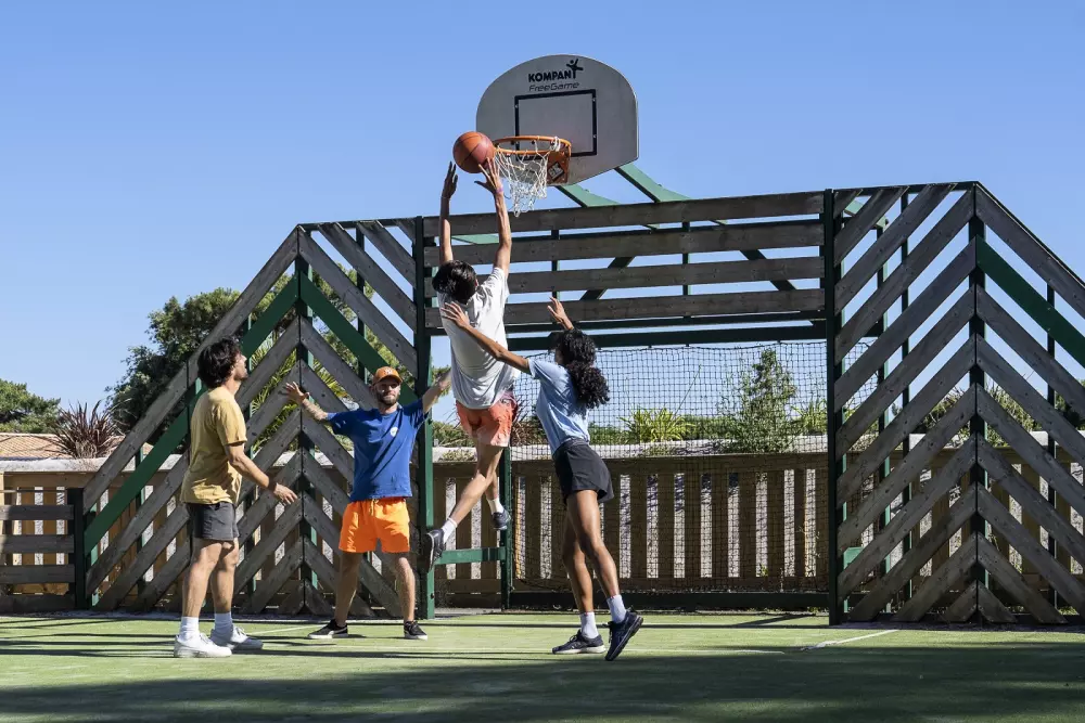 Camping Village Le Logis 41 étoiles★