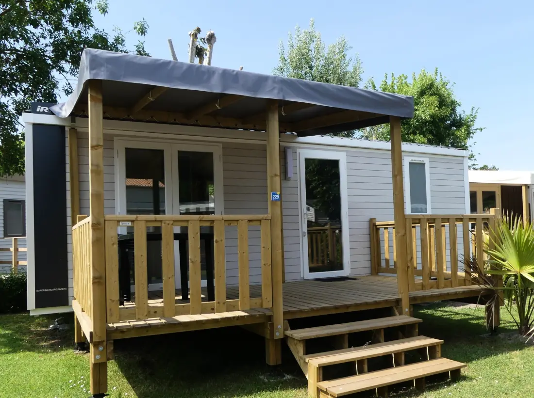 Flower Camping Le Nauzan Plage 4 étoiles★★★★