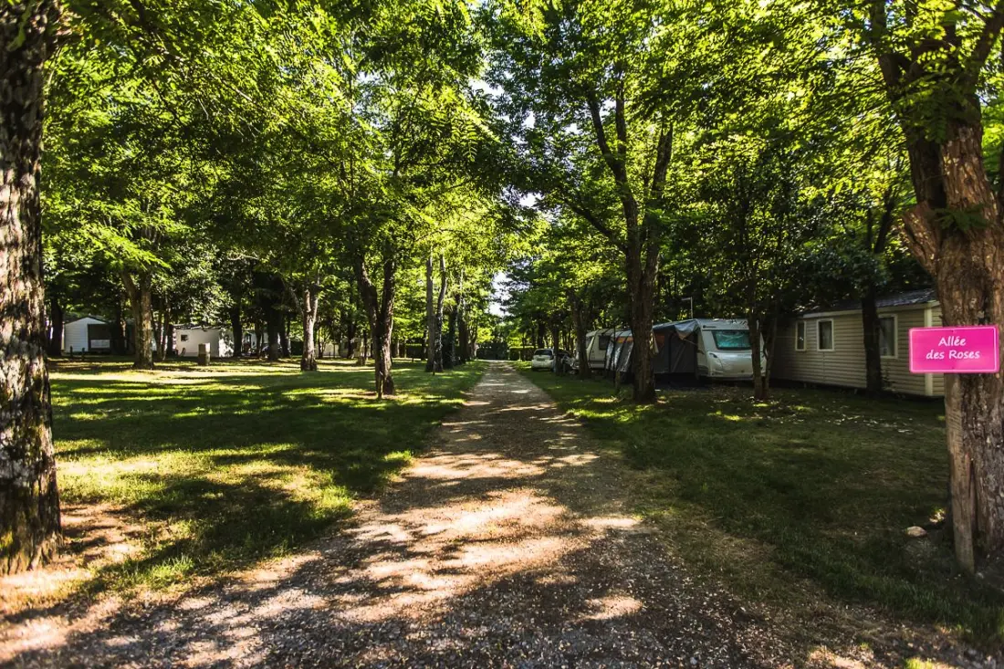 Camping LA CHAPOULIÈRE 4 étoiles★★★★