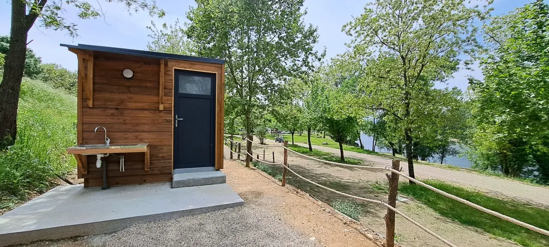 Camping LA CHAPOULIÈRE 4 étoiles★★★★
