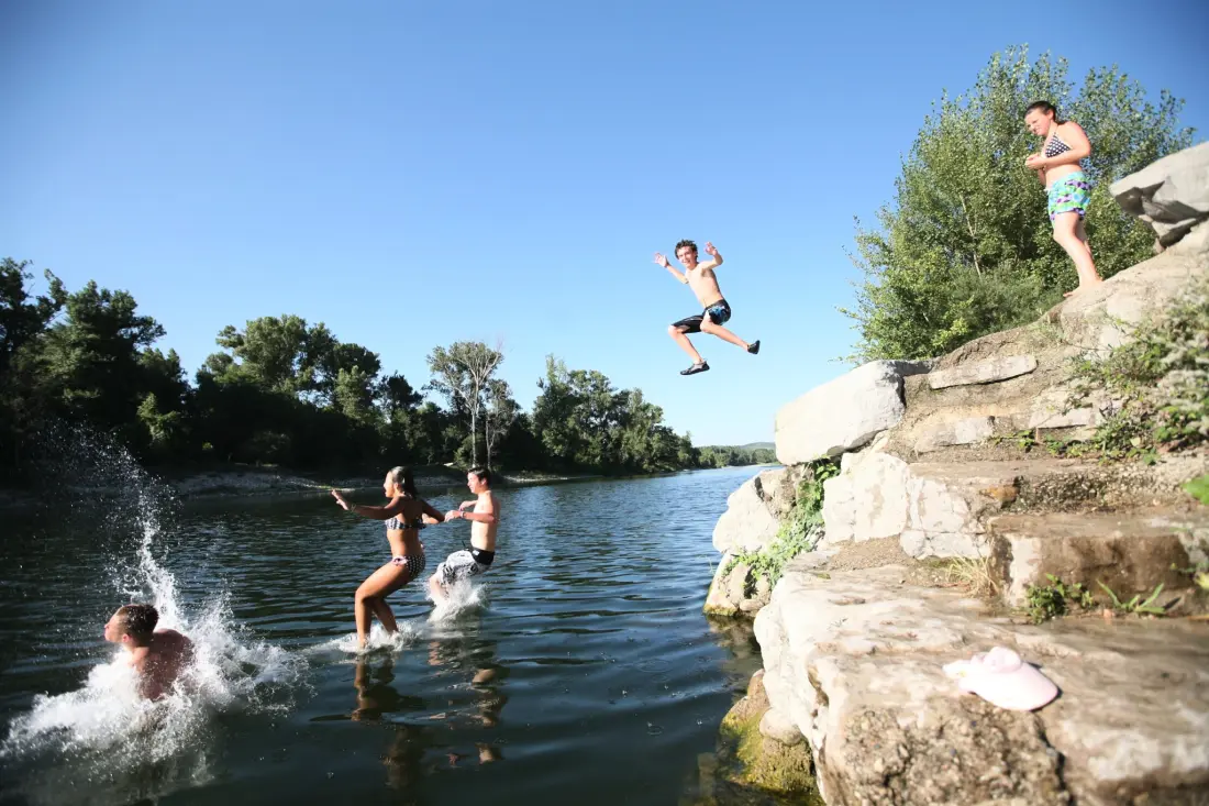Camping LA CHAPOULIÈRE 4 étoiles★★★★