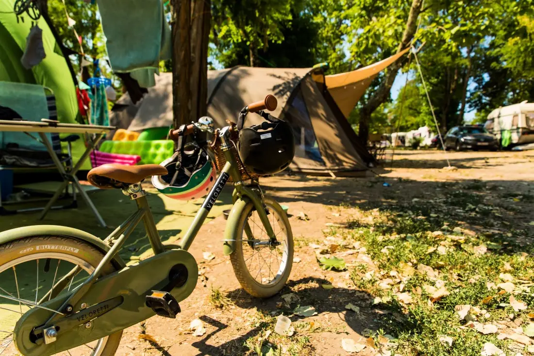 Camping LA CHAPOULIÈRE 4 étoiles★★★★