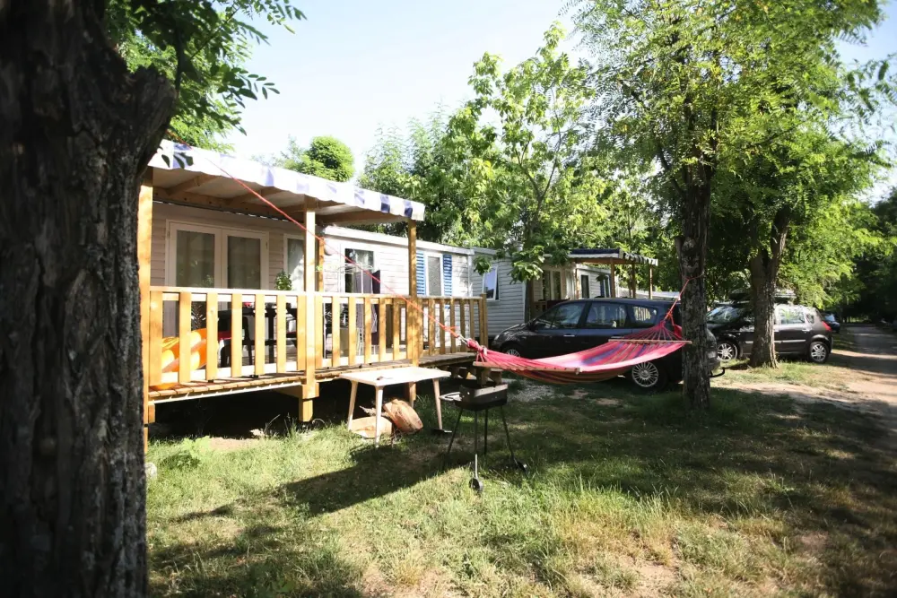Camping LA CHAPOULIÈRE 4 étoiles★★★★