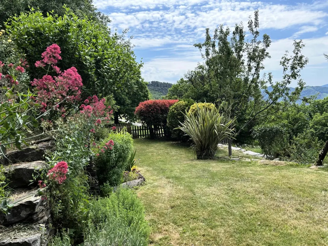 Gîte de France Gîte de poussiels 3 épis