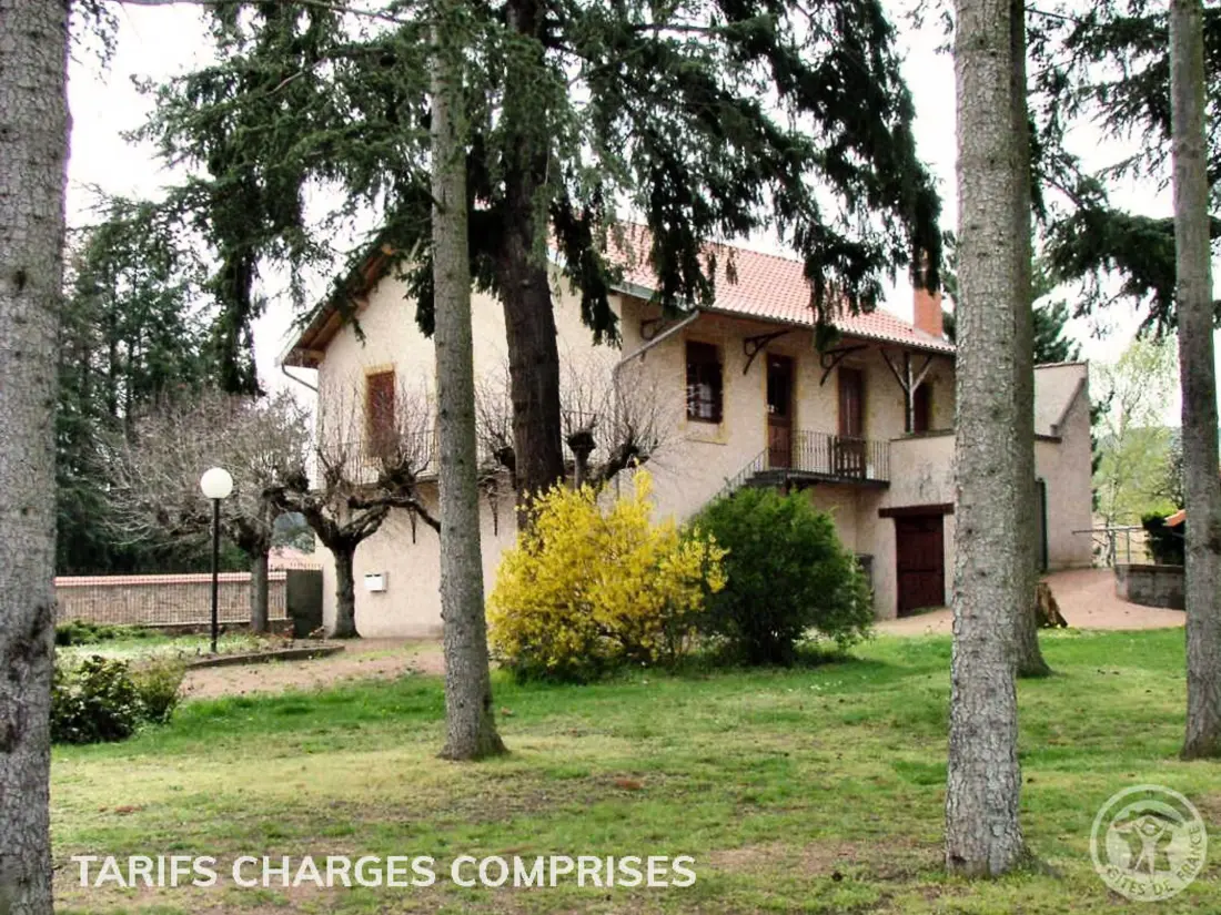 Maison de Vacances SAINT-ANDRE-D'APCHON 4