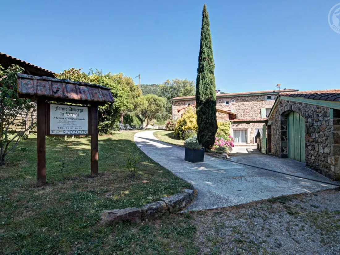Maison de Vacances SAINT-APPOLINARD