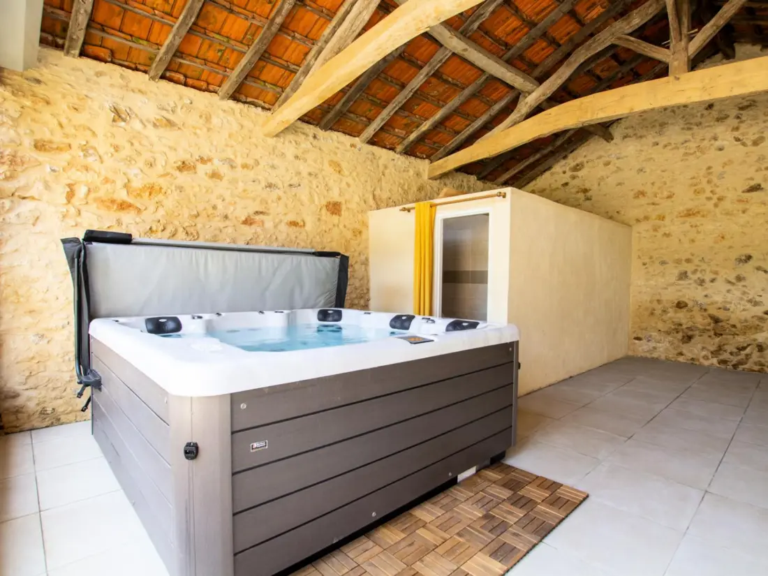 Maison de Vacances Saint-Avit-Rivière 2