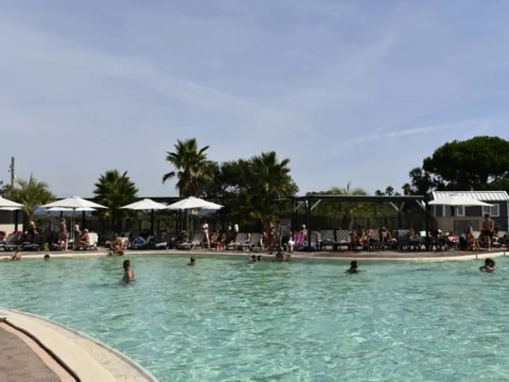 Camping De Saint Aygulf Plage 4 étoiles★★★★