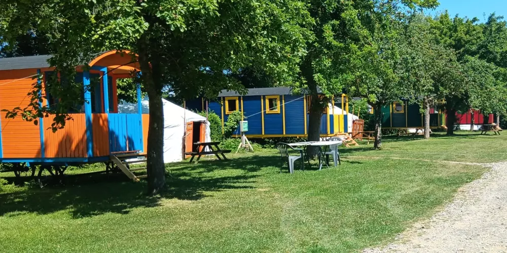 Village Insolite 1 étoiles★