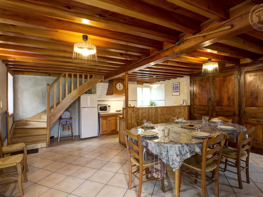 Maison de Vacances SAINT-BONNET-LE-COURREAU 2