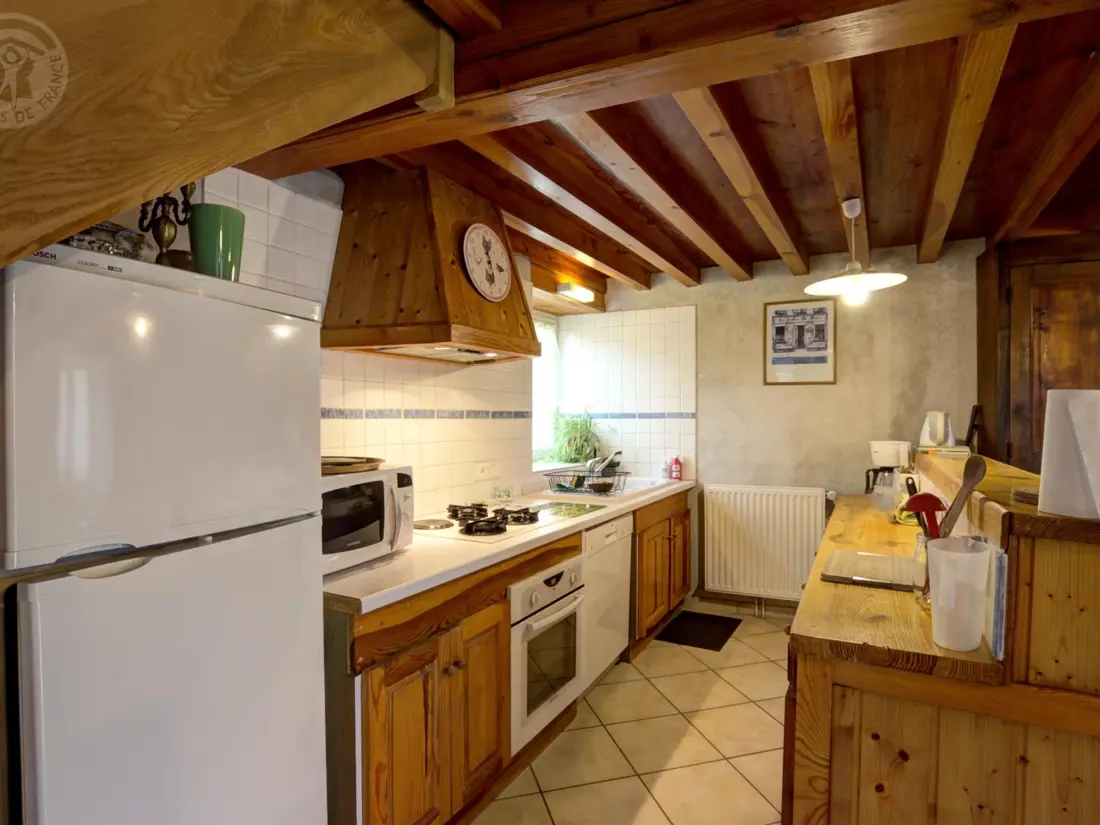 Maison de Vacances SAINT-BONNET-LE-COURREAU 2