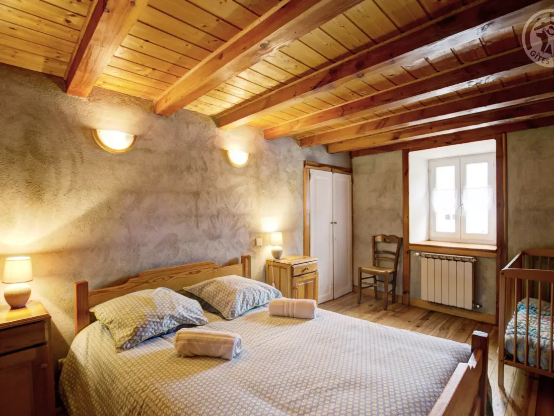 Maison de Vacances SAINT-BONNET-LE-COURREAU 2