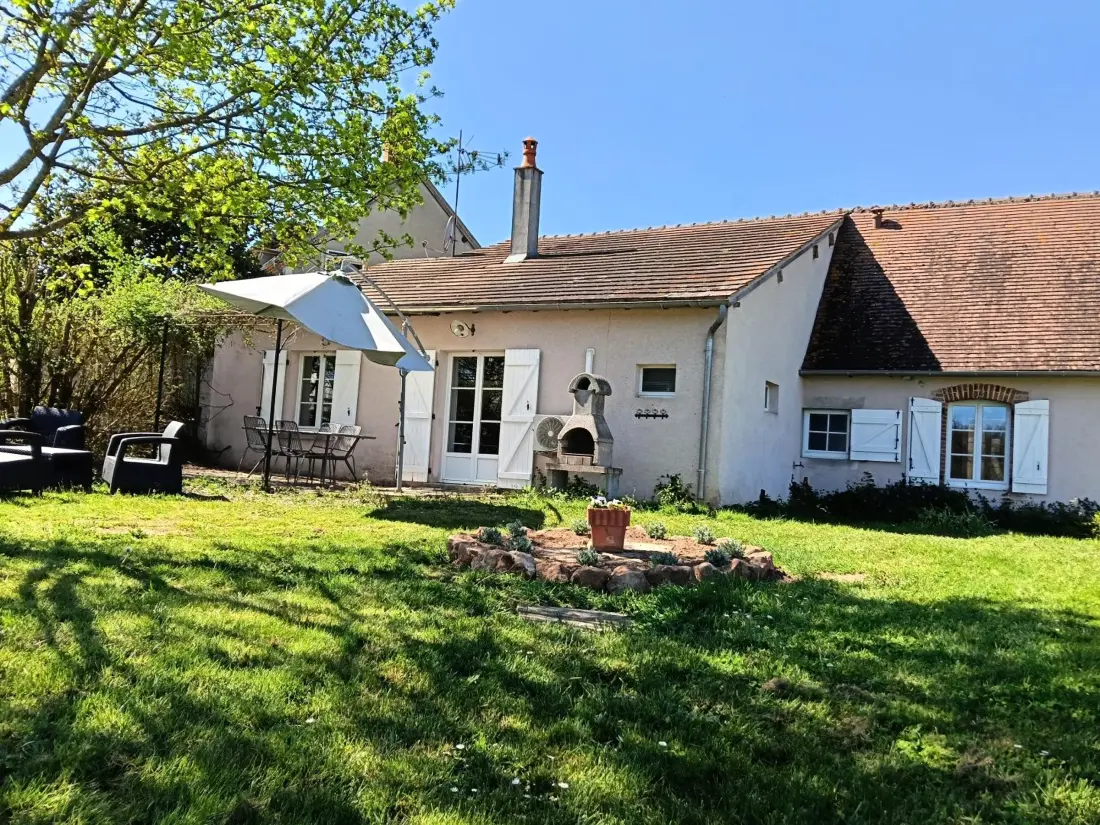 Maison de Vacances Saint-Bonnet-Tronçais 2