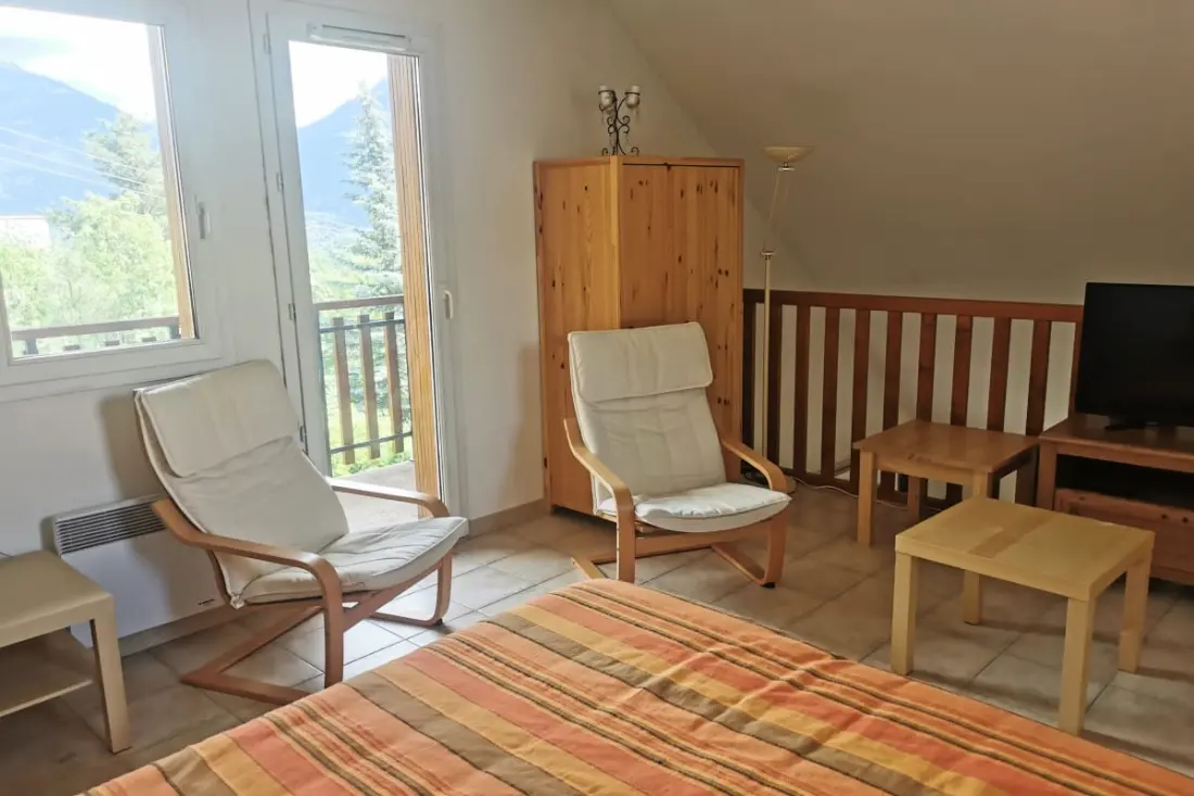 Beau Duplex Avec 2 Balcons Et Vue