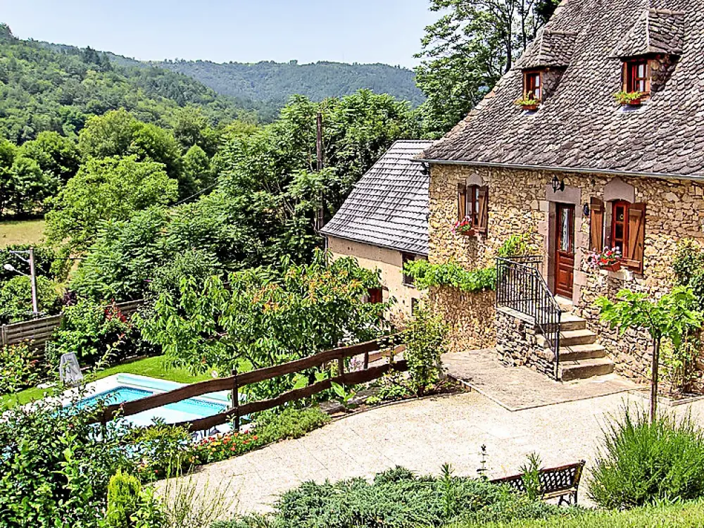 Maison de Vacances St Chamant2