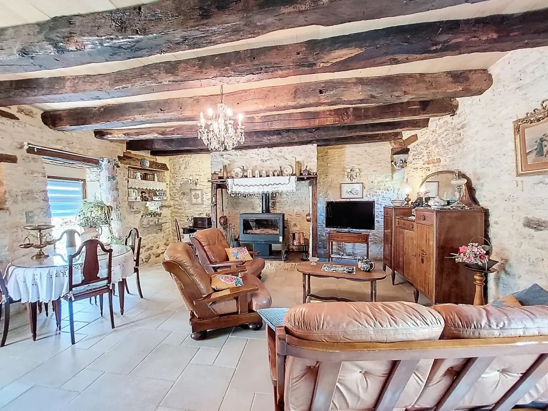 Maison de Vacances Saint Chamarand