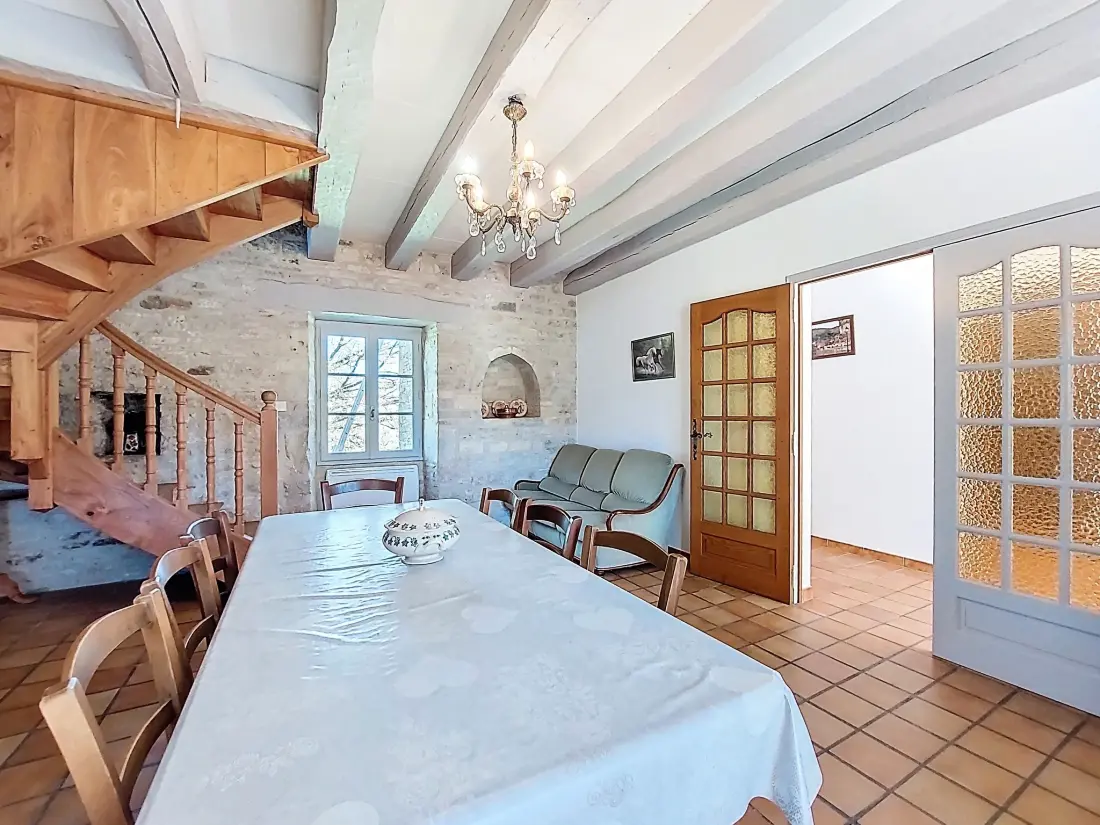 Maison de Vacances Saint Chamarand