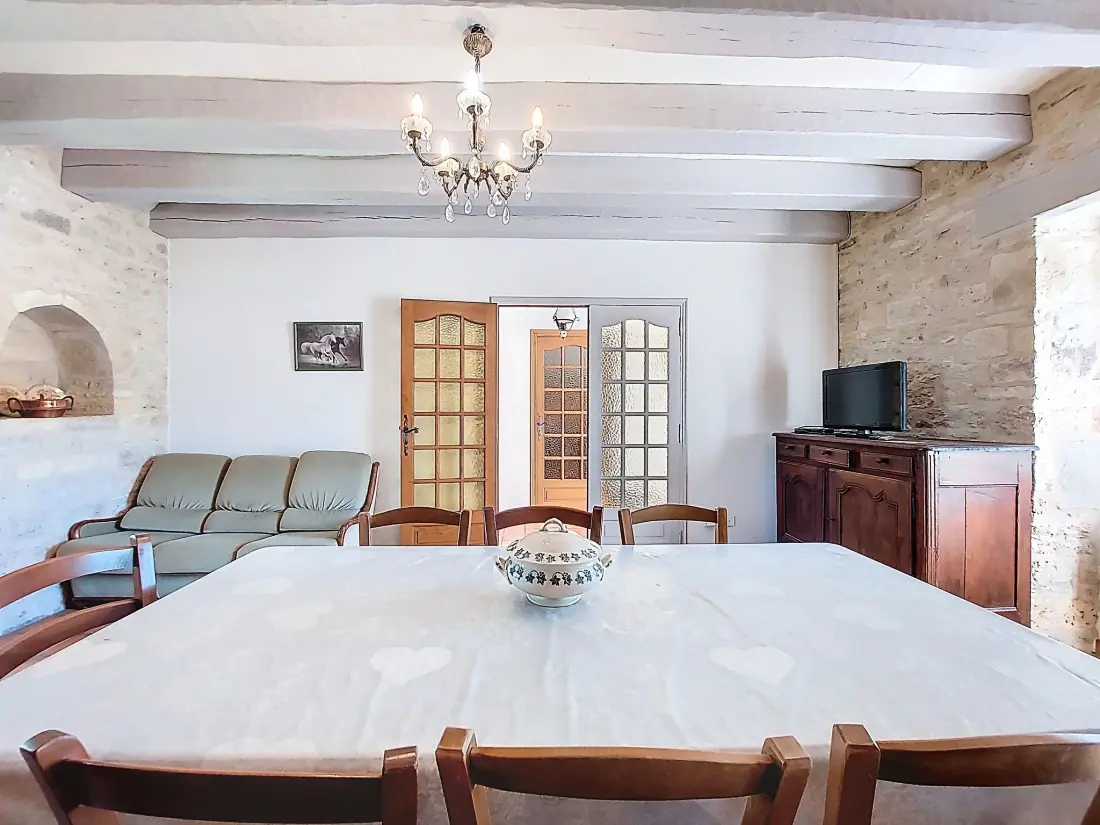 Maison de Vacances Saint Chamarand
