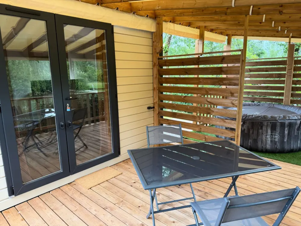 Camping Paradis Domaine de Bellevue4 étoiles★★★★