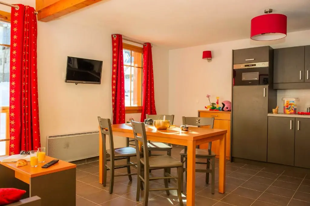 Résidence Goélia Les Chalets de Belledonne 3 étoiles★★★