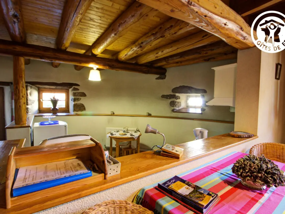 Maison de Vacances SAINT-DIDIER-SUR-ROCHEFORT 3