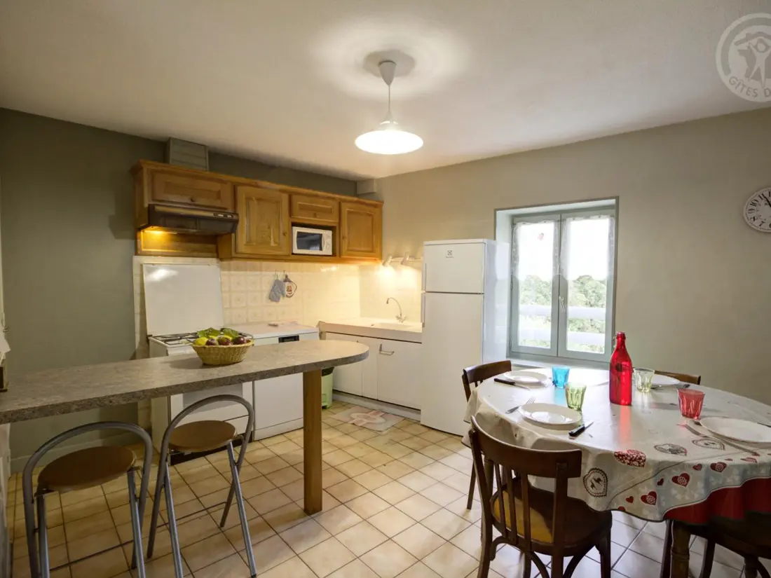 Maison de Vacances SAINT-DIDIER-SUR-ROCHEFORT