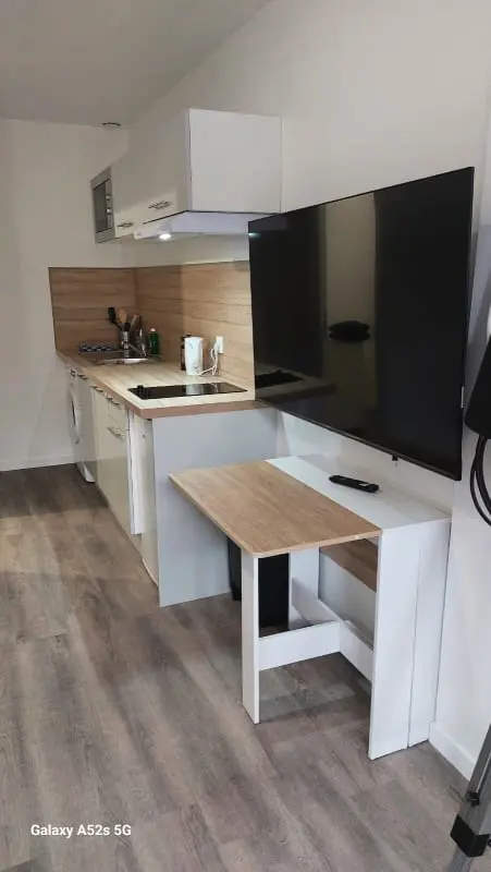 Studio 5 Moderne Avec Wifi Et Stationnement
