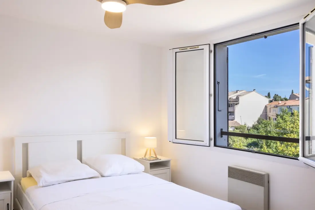 Casa Nina – Duplex Refait à Neuf Proche Du Port De Saint-florent