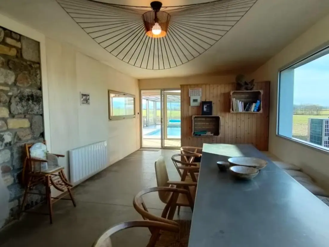 Maison de Vacances SAINT-FORGEUX-LESPINASSE 2