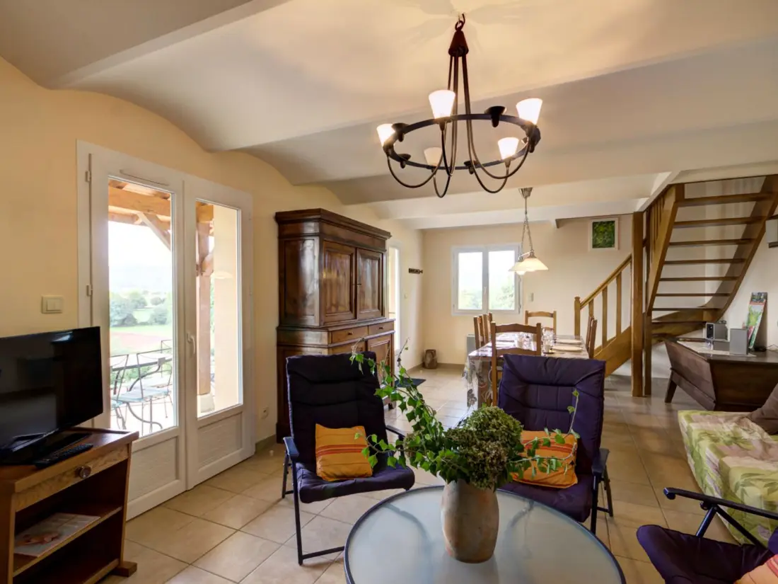 Maison de Vacances SAINT-FORGEUX-LESPINASSE