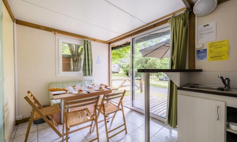 Camping Paradis Val de Coise**** - Saint Galmier - 19