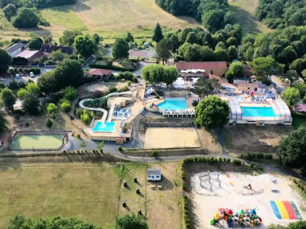 Camping Les Truffières De Dordogne 5 étoiles★★★★★