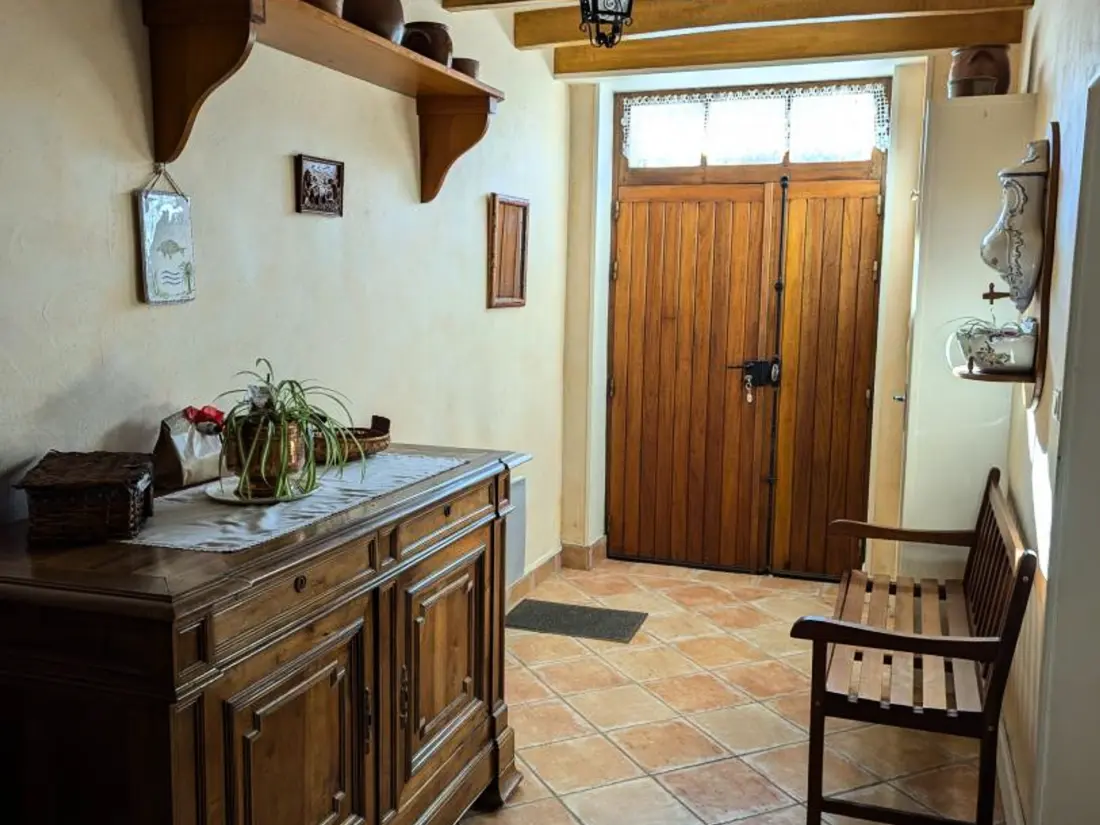 Maison de Vacances Saint-Genis-d'Hiersac 2