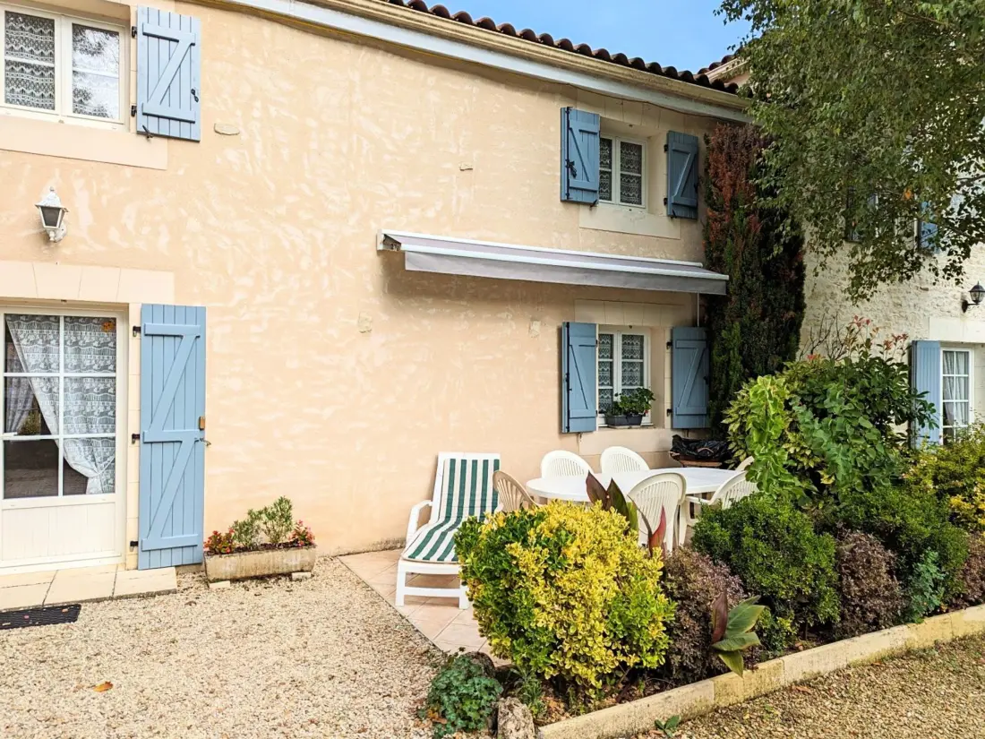 Maison de Vacances Saint-Genis-d'Hiersac