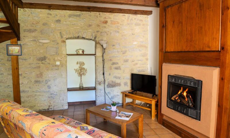 Gîte La cazelle 4/6 personnes du presbytère - - Saint Georges de Lévéjac - 11