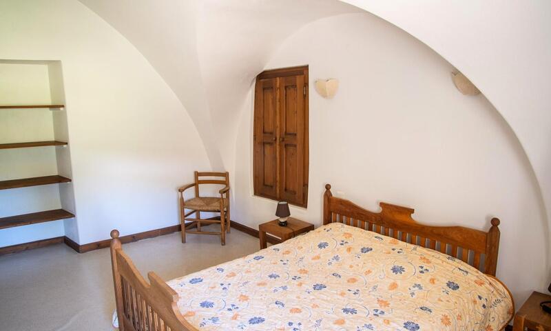 Gîte La cazelle 4/6 personnes du presbytère - - Saint Georges de Lévéjac - 13