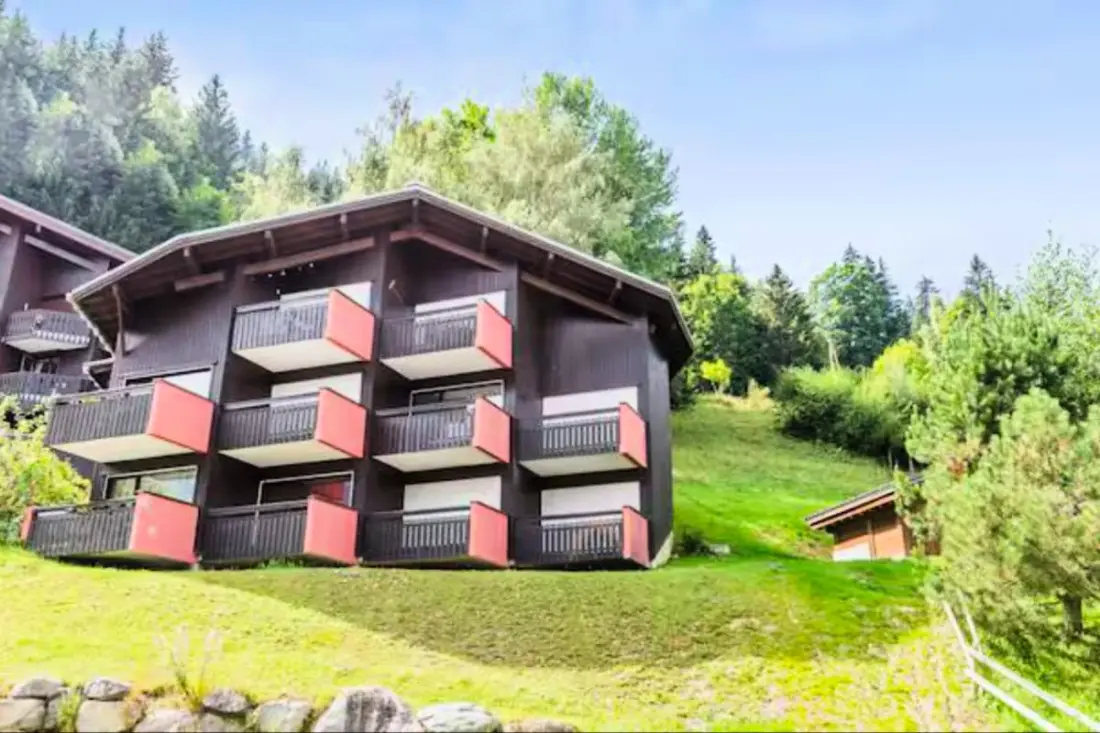Studio De 28 M² Avec Balcon à Saint-gervais