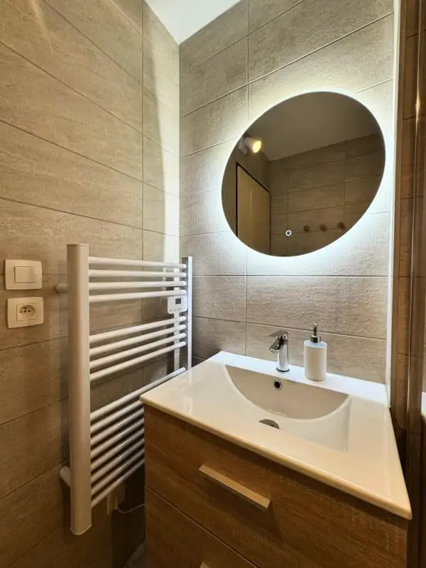Studio De 28 M² Avec Balcon à Saint-gervais