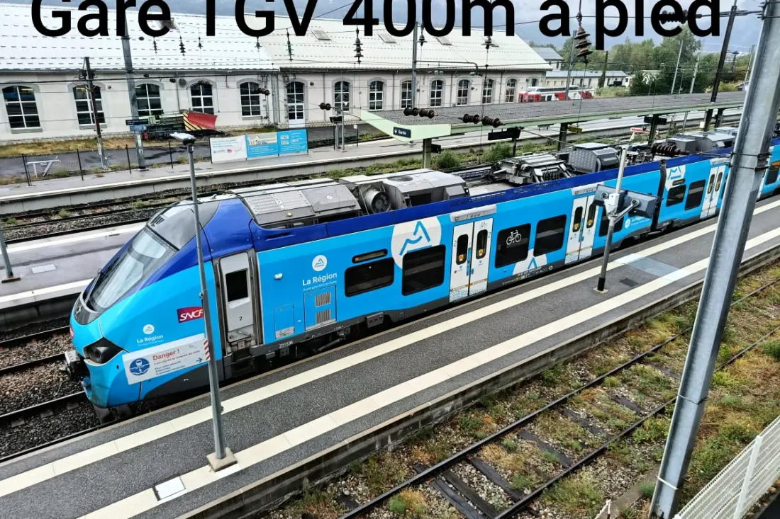 Vue Aravis Et Terrasse, Proximité Thermes