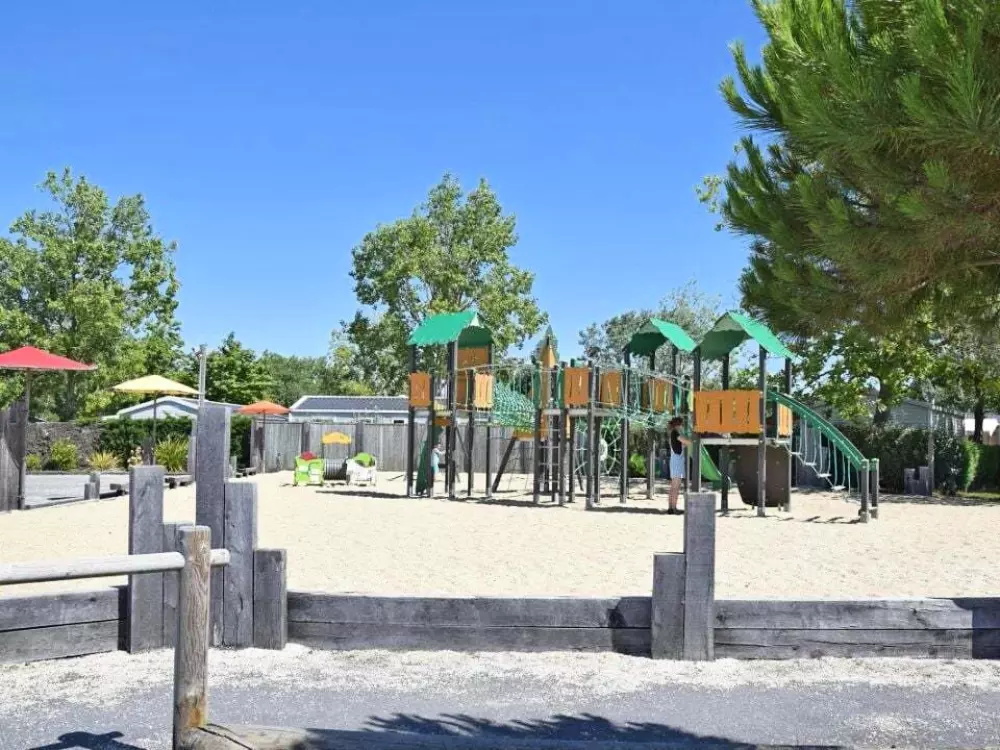 Camping Le Domaine de Beaulieu 4 étoiles★★★★