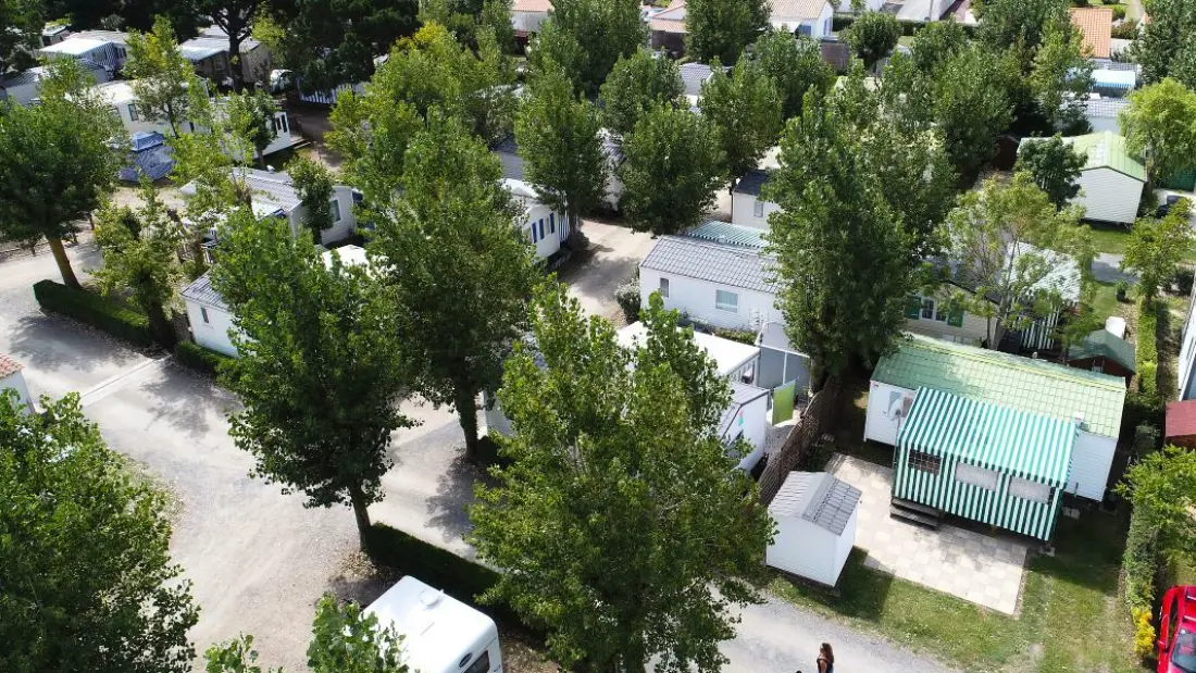 Camping Paradis Domaine Oyat 4 étoiles★★★★