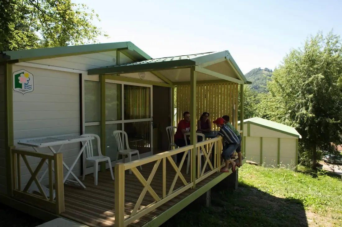 Camping PARC DE PALETES 4 étoiles★★★★