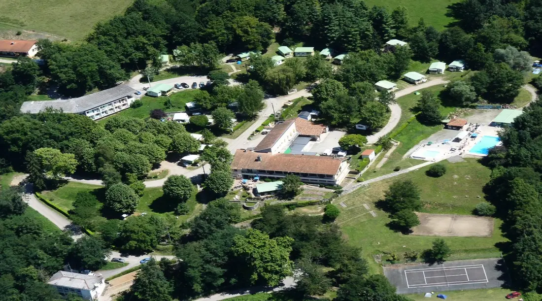 Camping PARC DE PALETES 4 étoiles★★★★