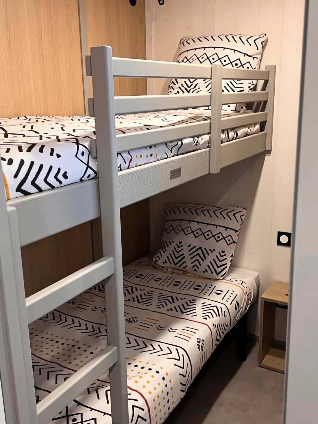 Camping PARC DE PALETES 4 étoiles★★★★