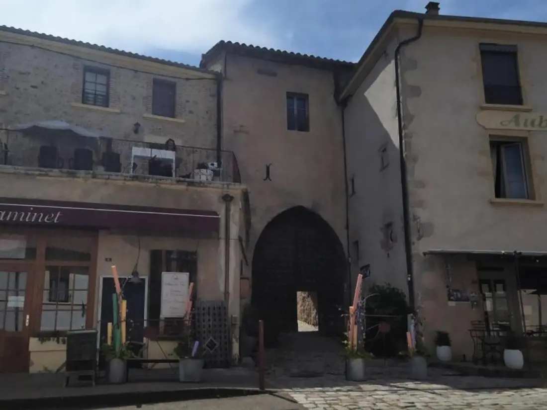 Maison de Vacances SAINT-HAON-LE-CHATEL