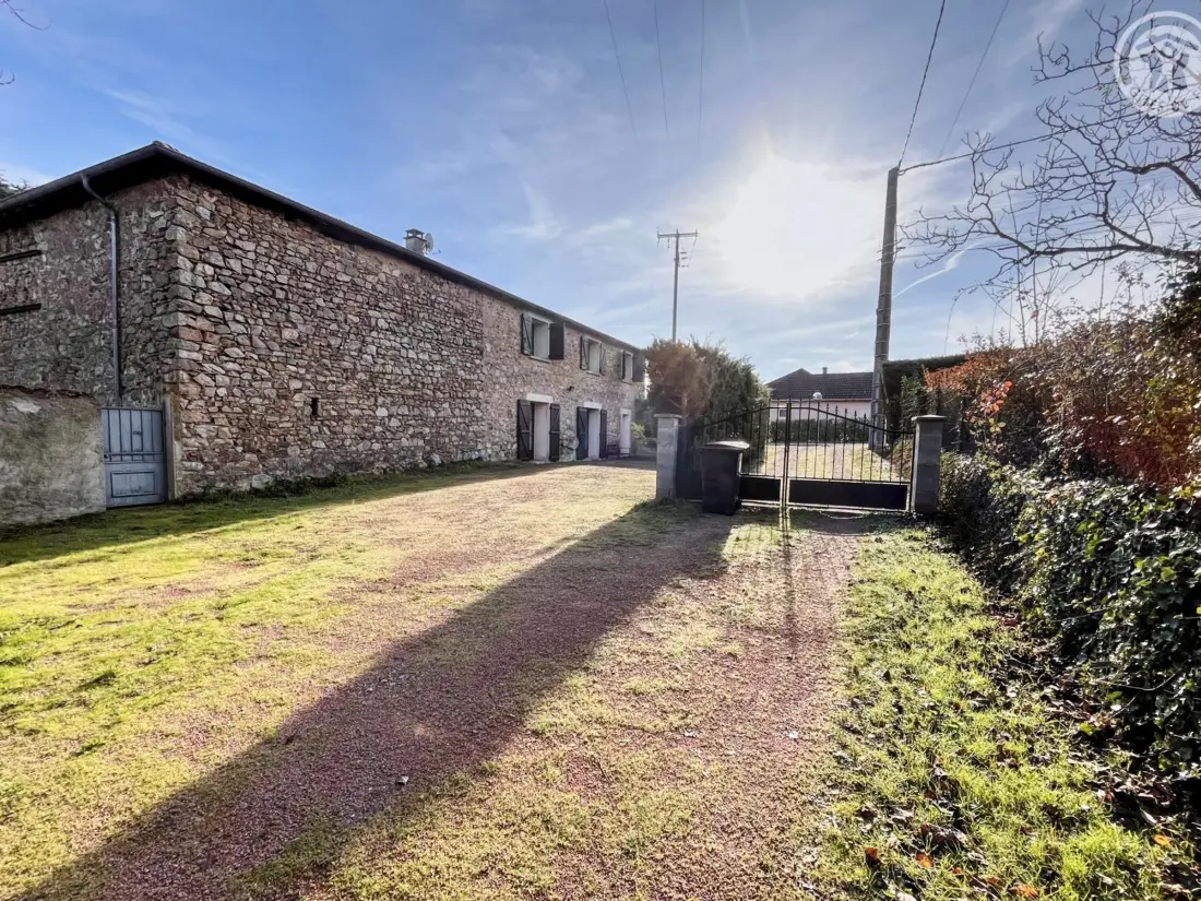 Maison de Vacances SAINT-HAON-LE-VIEUX 2
