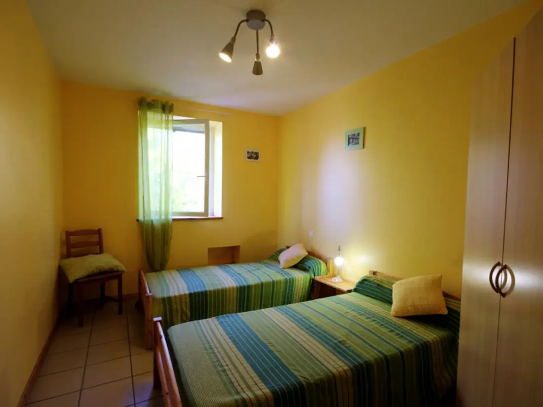 Maison de Vacances SAINT-HEAND 2