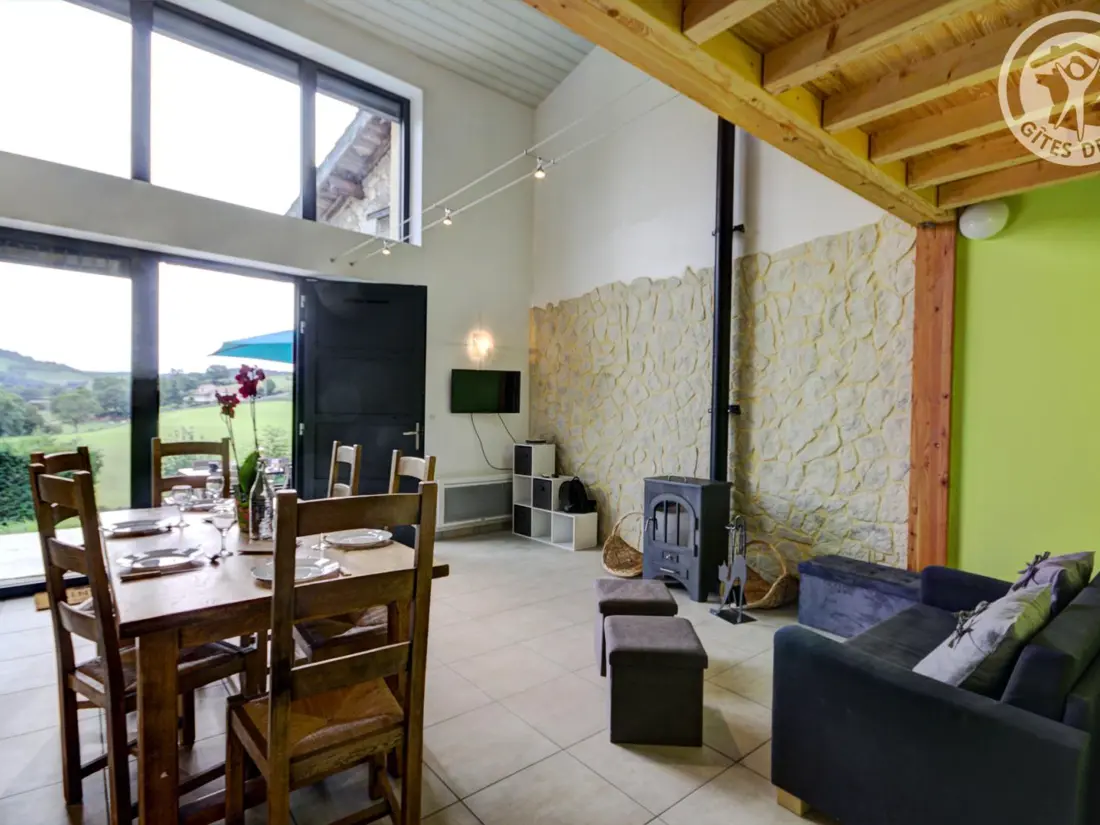 Maison de Vacances SAINT-HEAND 4