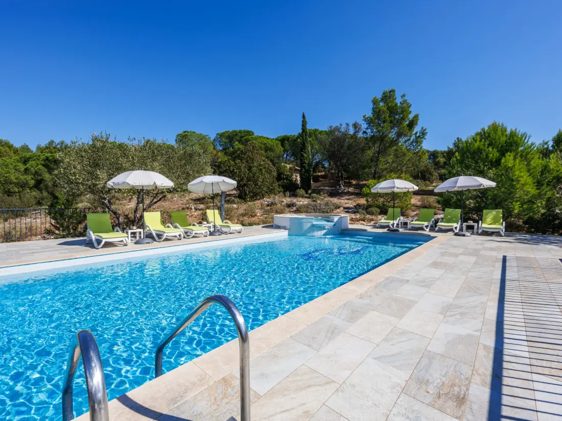Maison de Vacances Saint Hilaire-d'Ozilhan